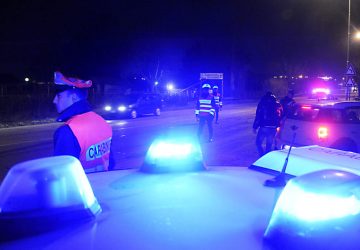 Giarre, aggredisce moglie in casa al culmine di una lite. 40enne arrestato dai carabinieri