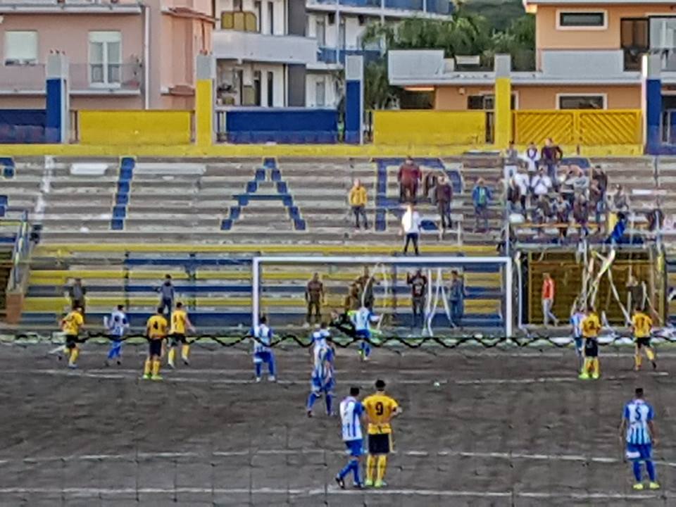 Calcio: il Giarre non va oltre l’1-1 contro il forte Città di S. Agata