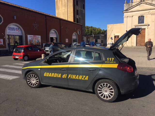 Controlli serrati nel territorio di carabinieri e guardia di finanza