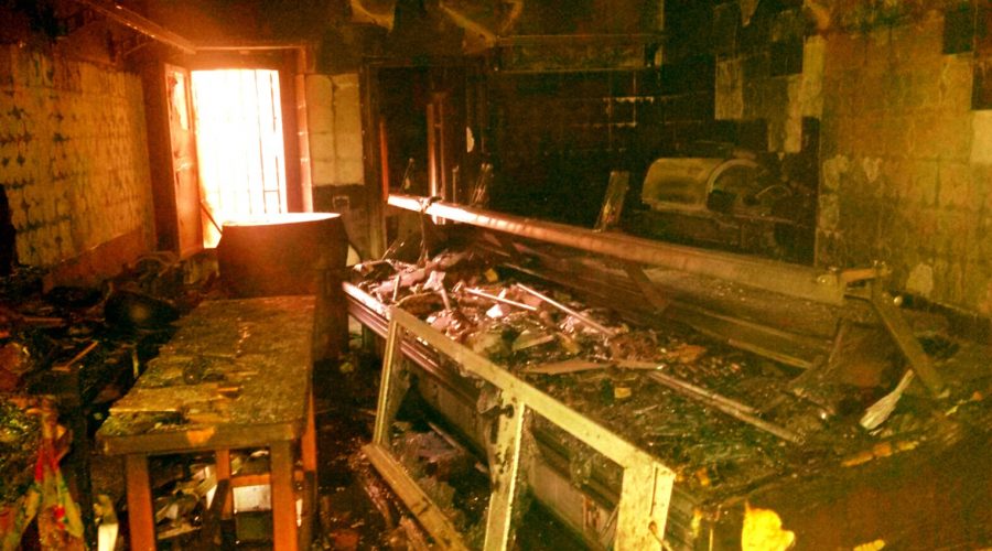 Linguaglossa: macelleria devastata da un incendio di matrice chiaramente dolosa