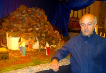 A Riposto un maestro presepista che promuove il territorio: Orazio Quattrocchi