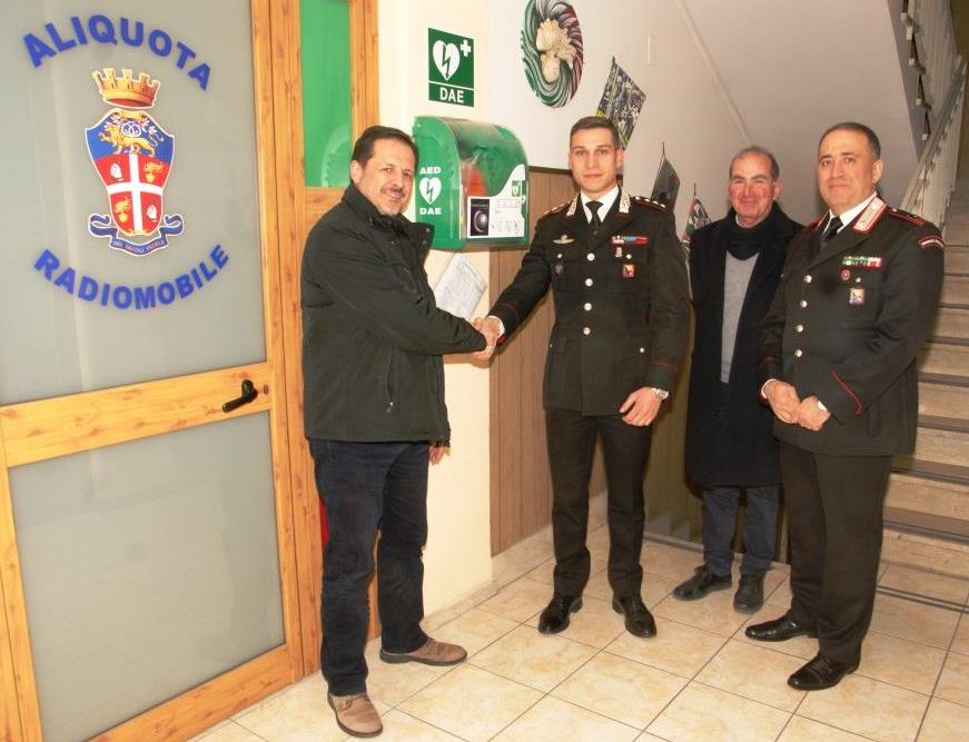 Donato un defibrillatore alla Compagnia di Giarre dalla Onlus “Daniele Samperisi”