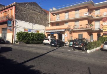 Macchia, rapina al tabacchi Vecchia Gulf