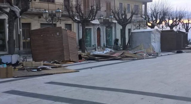 Raffiche di vento nel Catanese: disagi in autostrada. Chiuso in mattinata il Casello di Giarre DIRETTA – VIDEO