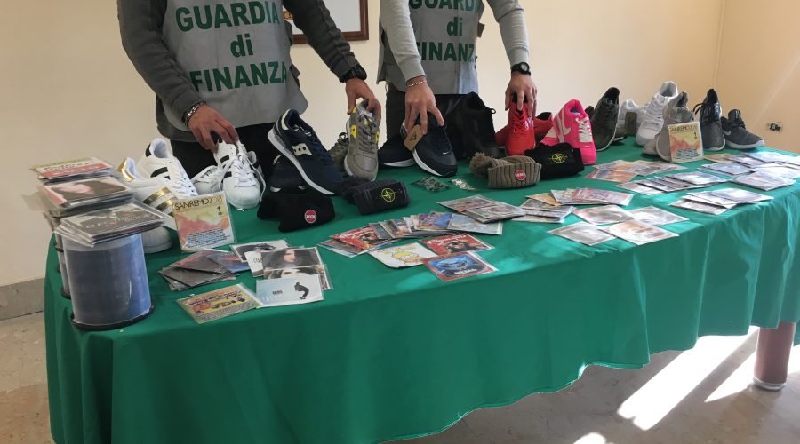 Catania: sequestrati 1.200 prodotti contraffatti. Denunciati in quattro