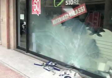 Santa Teresa di Riva, ordigno esplode davanti ad un negozio di scarpe