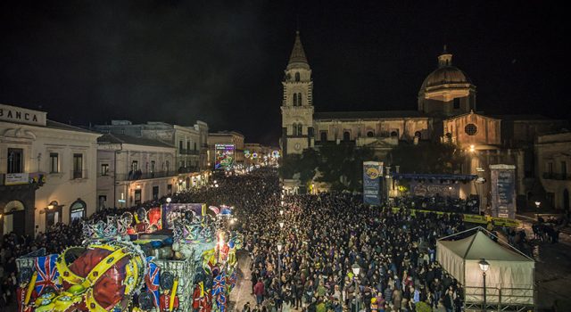 Acireale, ennesimo successo per il «Più Bel Carnevale di Sicilia». La classifica dei carri