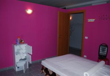 Catania, scovato un altro centro massaggi a "luci rosse". Un arresto