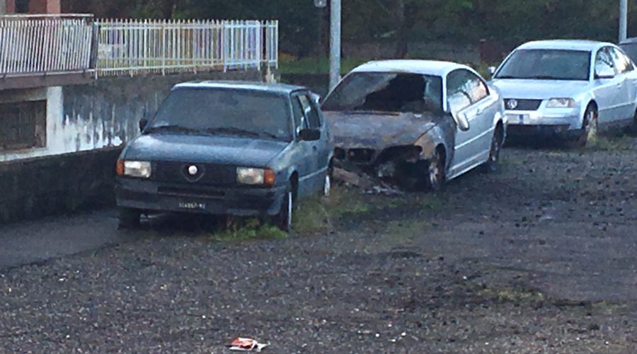 Giarre, a fuoco Bmv in via Mascagni, altro rogo auto anche a Macchia in via Pacinotti