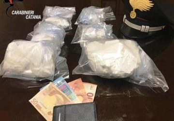 Catania, sequestrata “cocaina” per oltre 150.000 euro a San Cristoforo. Arrestato il figlio di un noto boss del quartiere