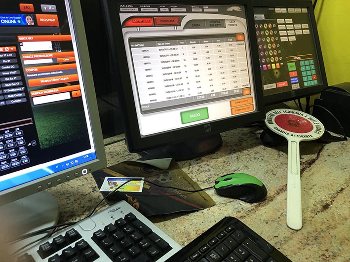 Catania, sigilli a centro scommesse abusivo. Denunciato il gestore