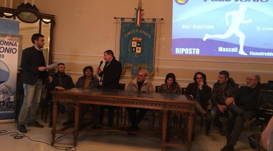 Presentata a Riposto la Maratonina Blue Jonio