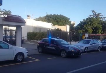 Giardini Naxos, rubano imbarcazione: arrestati due catanesi