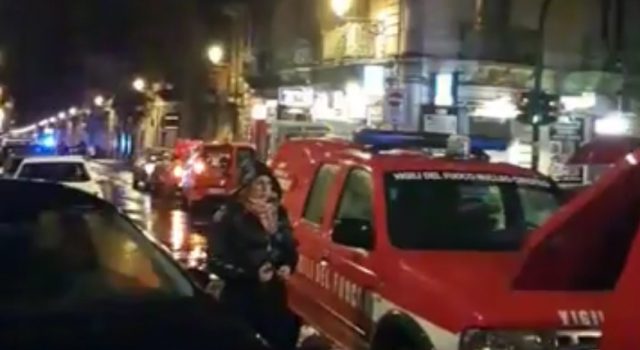 Tragedia a Catania, esplosione in un edificio in via Garibaldi. Tre le vittime FOTO