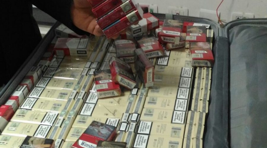 Catania: sequestrati in aeroporto 16 kg di sigarette