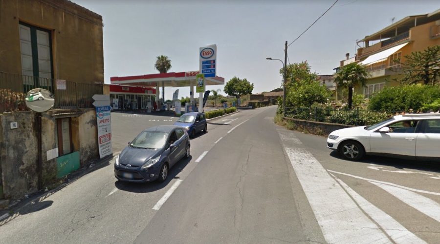 Giarre, ancora un rifornimento nel mirino. Tentata rapina alla Esso di corso delle Province