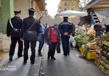 Randazzo, blitz al mercato domenicale. Pugno duro contro abusivi ed evasori.