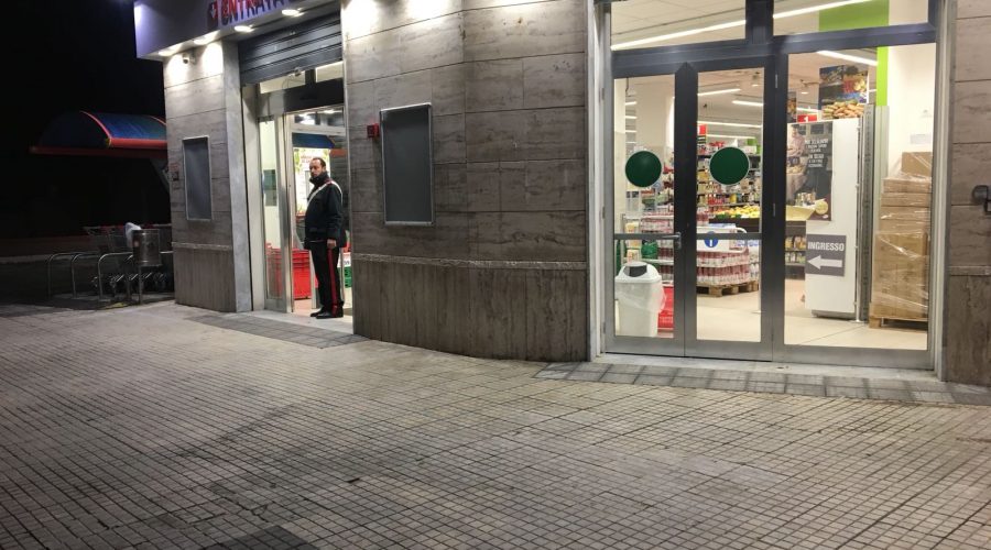 Giarre, nuova rapina al supermercato A&O. Bottino: 500 euro