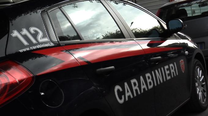 Catania, beccato mentre tenta di rubare un fuoristrada