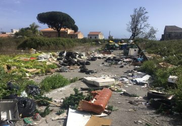 Trepunti, benvenuti nel regno del degrado. Tra incompiute e rifiuti