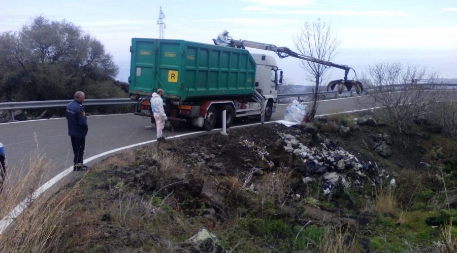 Mascali, proseguono gli interventi di bonifica e rimozione micro discariche