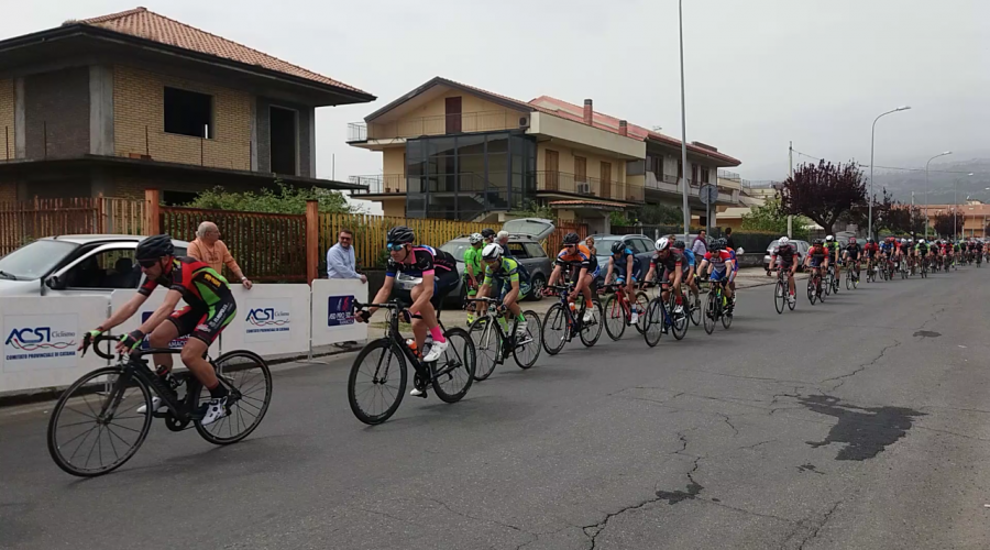 Ciclismo, successo per la prima edizione del memorial Enzo Cardillo a Mascali