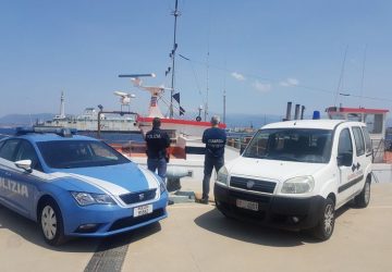 Tenta di rubare peschereccio: arrestato 20enne di Catania