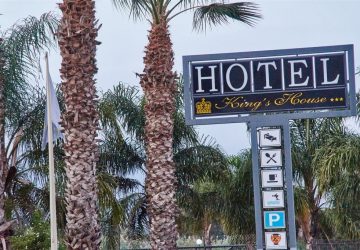 Mascali, rapina con coltello da macellaio al Kig House hotel di Fondachello