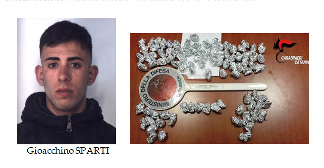 Catania, spacciatore in manette a Picanello