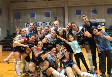 Pallavolo femminile, Amici del Volley Giarre festeggia una storica promozione in B2