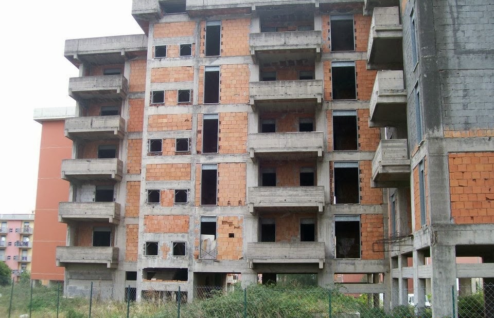 Giarre, alloggi incompiuti via Trieste: via libera definitivo al progetto di completamento