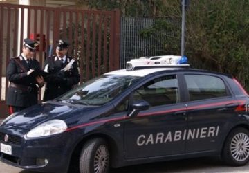 Catania, spacciatore morde un carabiniere per sottrarsi all’arresto