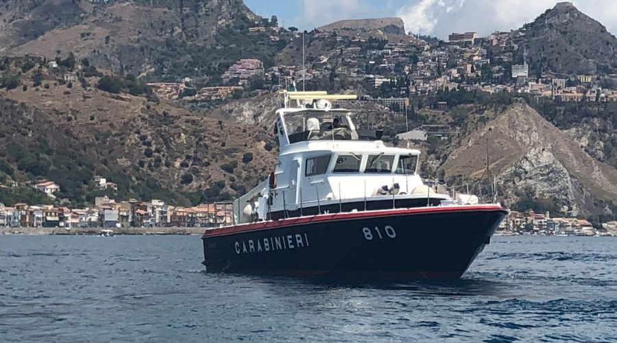 Taormina, cadavere in mare smembrato: oggi l’autopsia
