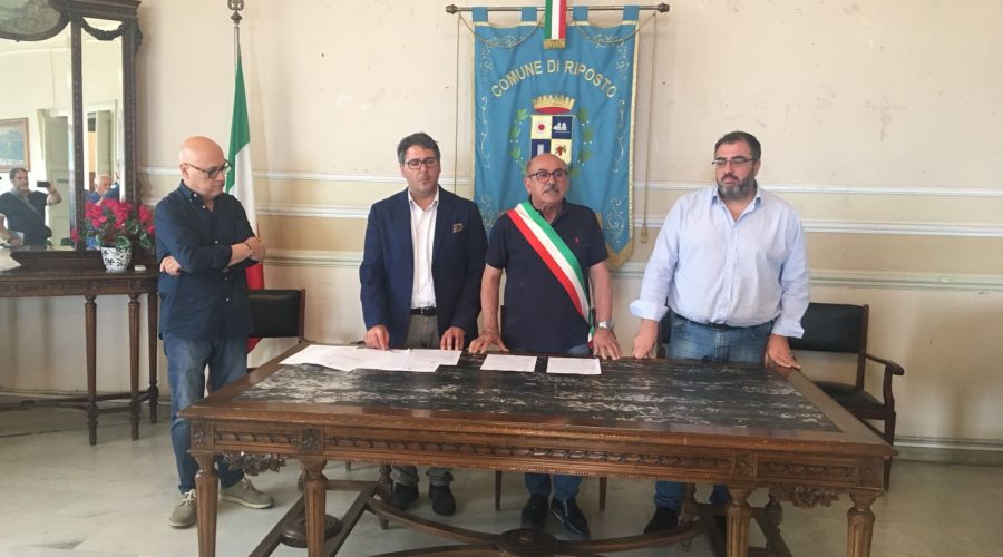 Riposto, giurano due assessori: Saro Caltabiano nominato Vice sindaco. Il 5 luglio prima seduta del Consiglio