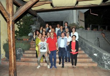 Giarre, amarcord scolastico: ritrovarsi 30 anni dopo il diploma