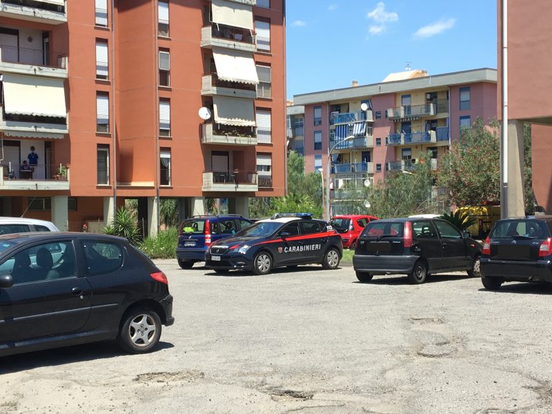 Giarre, blitz dei carabinieri in via Trieste: arrestato un 32enne nascondeva marijuana e cocaina