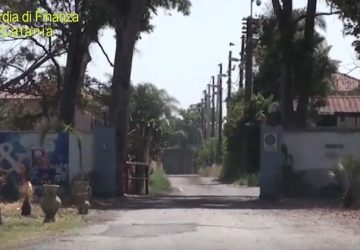 Catania, false fatture per 14 mln di euro: 2 arresti e 3 misure restrittive. Sequestrati beni per 2 mln di euro VIDEO