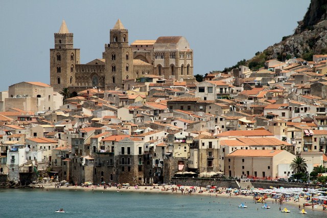 L’estate è sempre più vicina e la Sicilia si fa trovare pronta: attesa una stagione turistica al top!