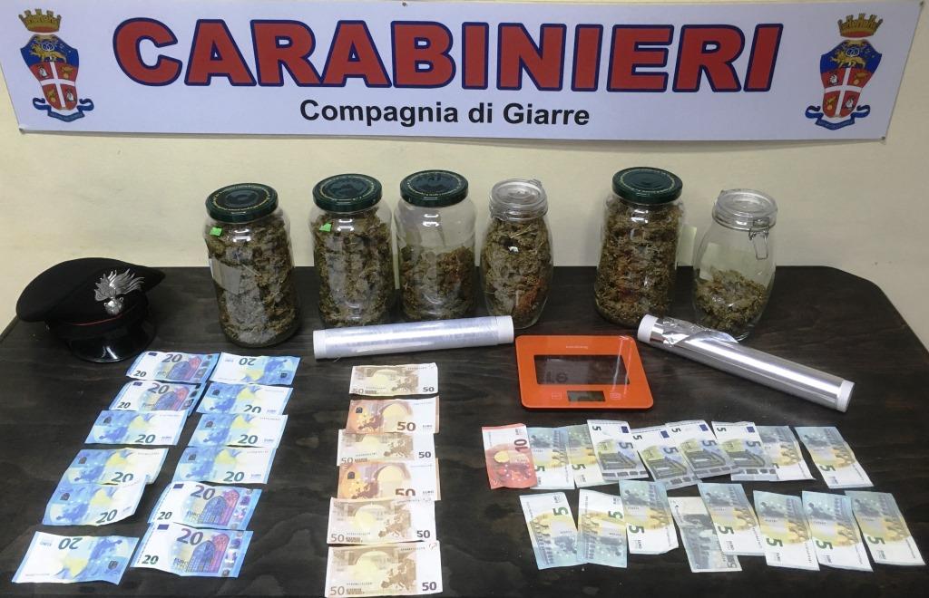 Giarre, nuovo colpo dei carabinieri. Sequestrata oltre un chilo di marijuana: 2 arresti