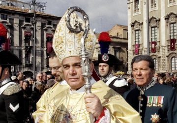 Arcivescovo di Catania respinge le accuse