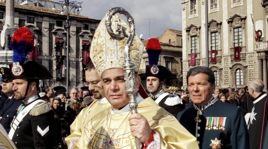 Arcivescovo di Catania respinge le accuse