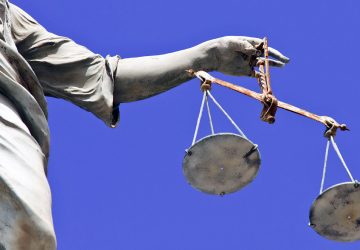 Randazzo, caso Don Vincenzo Cal&agrave;: la replica dell'avvocato della parte lesa