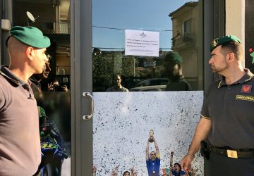 Catania, sequestrata in zona "Barriera" una sala scommesse abusiva