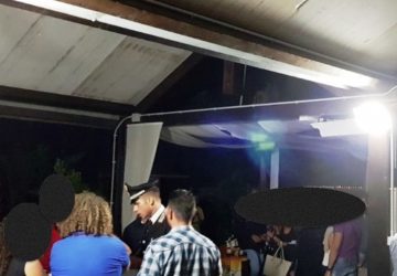 Mascali, concerto cantante neomelodico al lido: eseguita ordinanza di immediata cessazione attivit&agrave; di pubblico spettacolo.