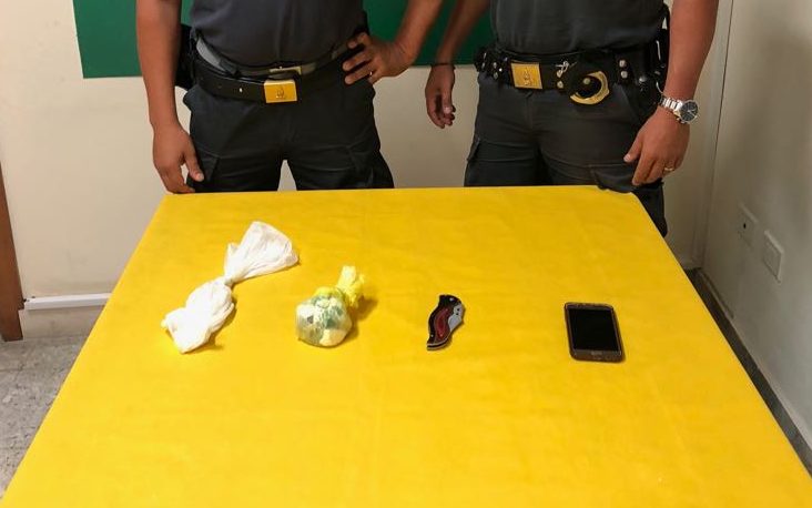 Catania, beccato con la cocaina: in manette 35enne