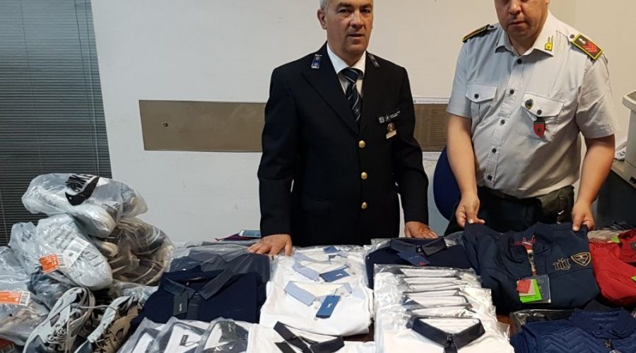 Aereoporto di Catania, sequestrati dalla Guardia di finanza capi contraffatti