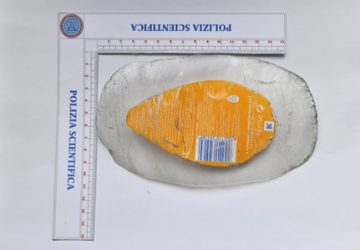 Acireale, fermato dalla polizia gruppo di nomadi specializzato in furti in appartamento