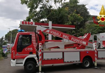 Ancora interventi dei Vigili del fuoco a Catania, Acireale, Trecastagni e Sant'Alfio