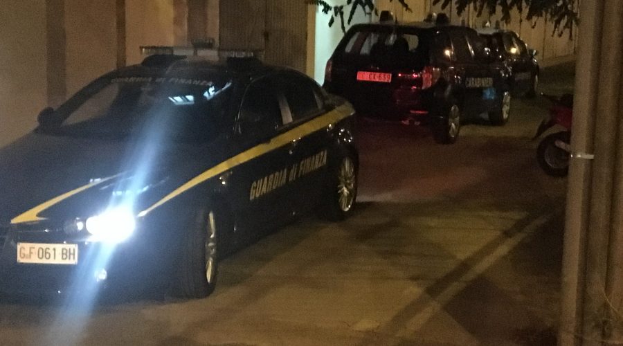 Riposto, controlli a tappeto di carabinieri e guardia di finanza: una denuncia per ricettazione