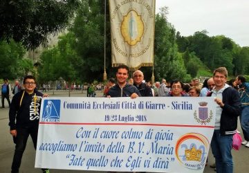 Giarre, in pellegrinaggio sulla via di Maria